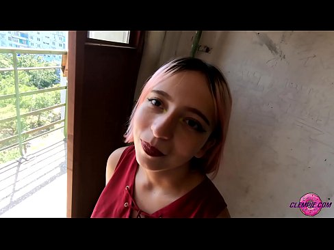 ❤️ Umfundi ufunxa umntu angamaziyo kwindawo engaphandle-Cum ebusweni bakhe Amanyala kwi-xh.hentai-for.ru ❌️